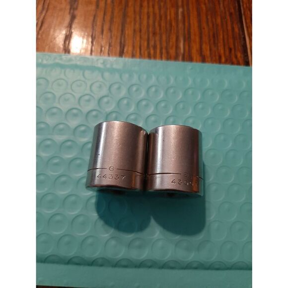 Vintage Craftsman Lot 2 3/4" 6 and 12 Point 3/8" Drive Sockets - Picture 2 of 4